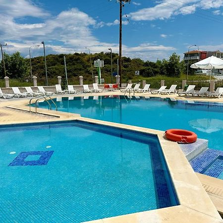Hotel Palmera Sarti Ngoại thất bức ảnh